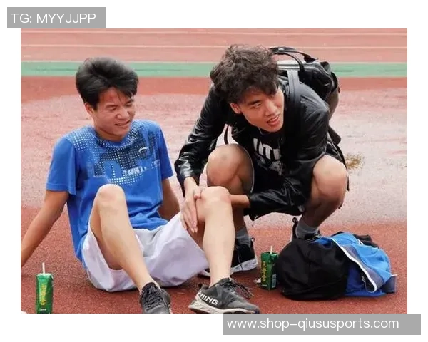 老年人的篮球梦欧文化妆展现活力与激情